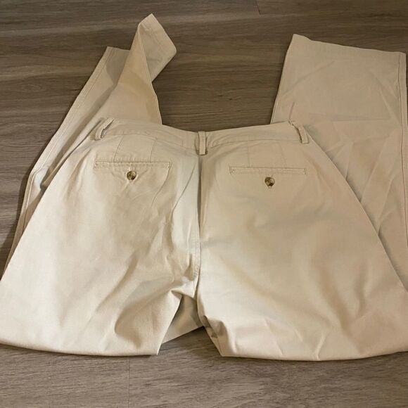 Eddie Bauer cotton blend women’s khaki straight leg pants size 10 - Picture 6 of 8